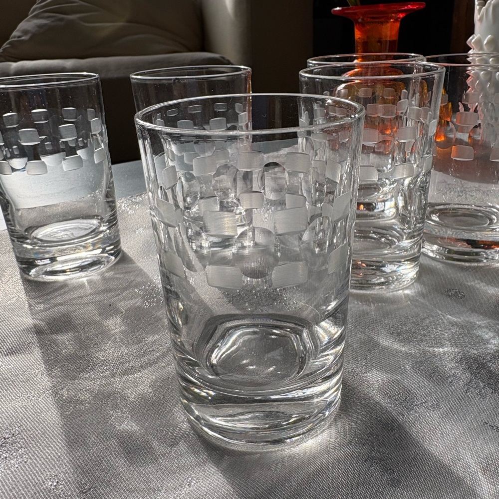 4 Very Rare Cut etched glass juice water square & circle etched vintage